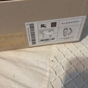 Burberry ballet flats